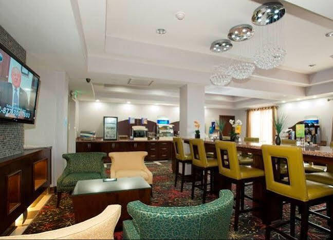 Holiday Inn Express & Suites Morrilton By Ihg Exteriör bild