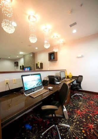Holiday Inn Express & Suites Morrilton By Ihg Exteriör bild